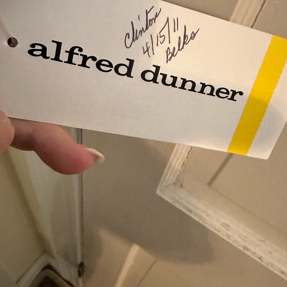 Alfred Dunner Cream 3/4 Sleeve Graphic Blouse - Picture 3 of 8